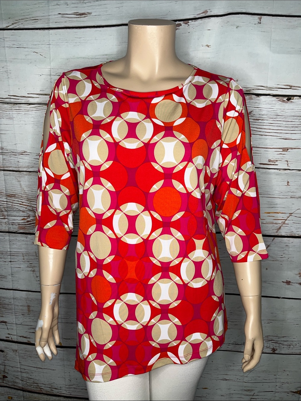 Susan Graver Size 1X Geometric Print Asymmetrical Hem Liquid Knit Blouse Top